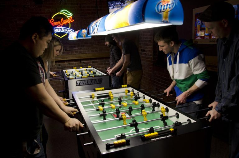 Grip taping and handles, Boulder underground foosball