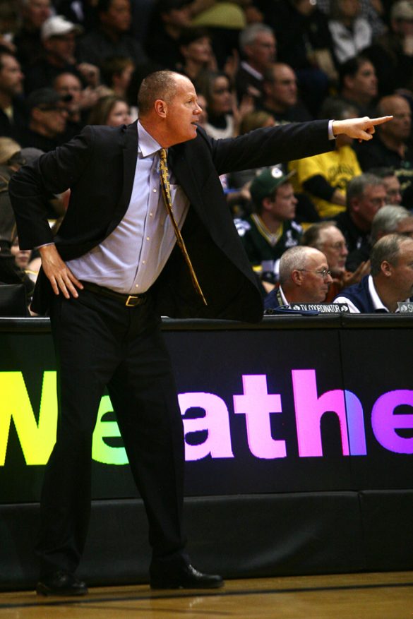 Colorado head coach Tad Boyle points to his players while giving intructions. (Kai Casey/CU Independent)