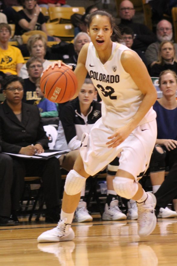 Colorado sophomore foward Arielle Roberson heads down the court with the ball. This is Roberson's second year playing on CU's women's basketball team. (Maddie Shumway/CU Independent)