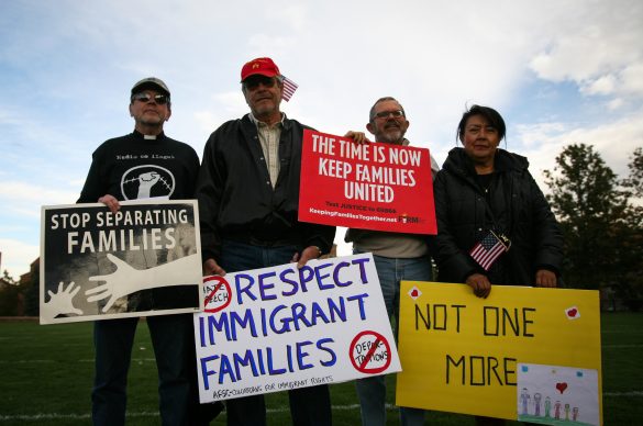 Live: Hundreds rally at Farrand Field in support of immigration reform