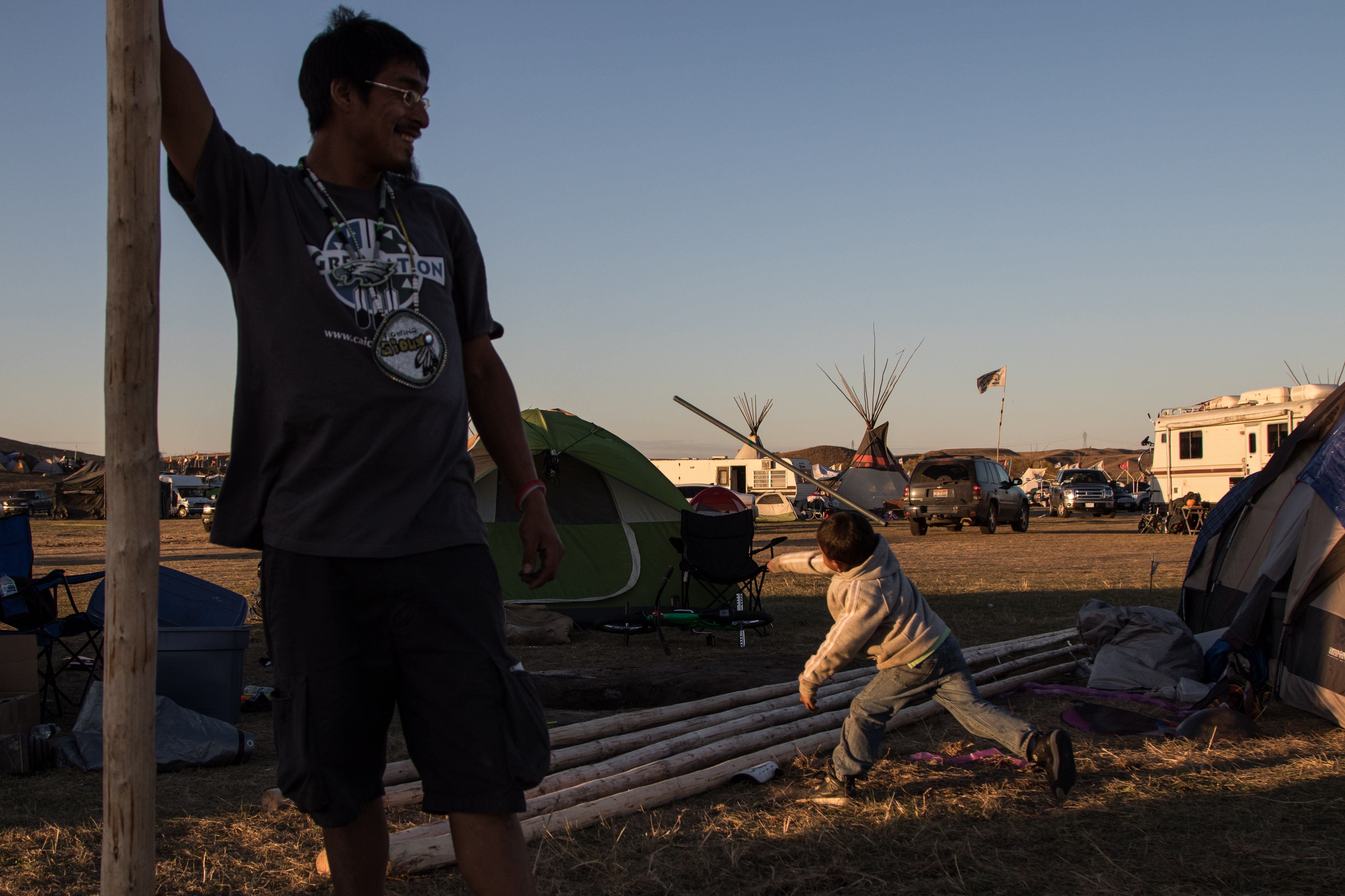 Photos: How to build a teepee at DAPL