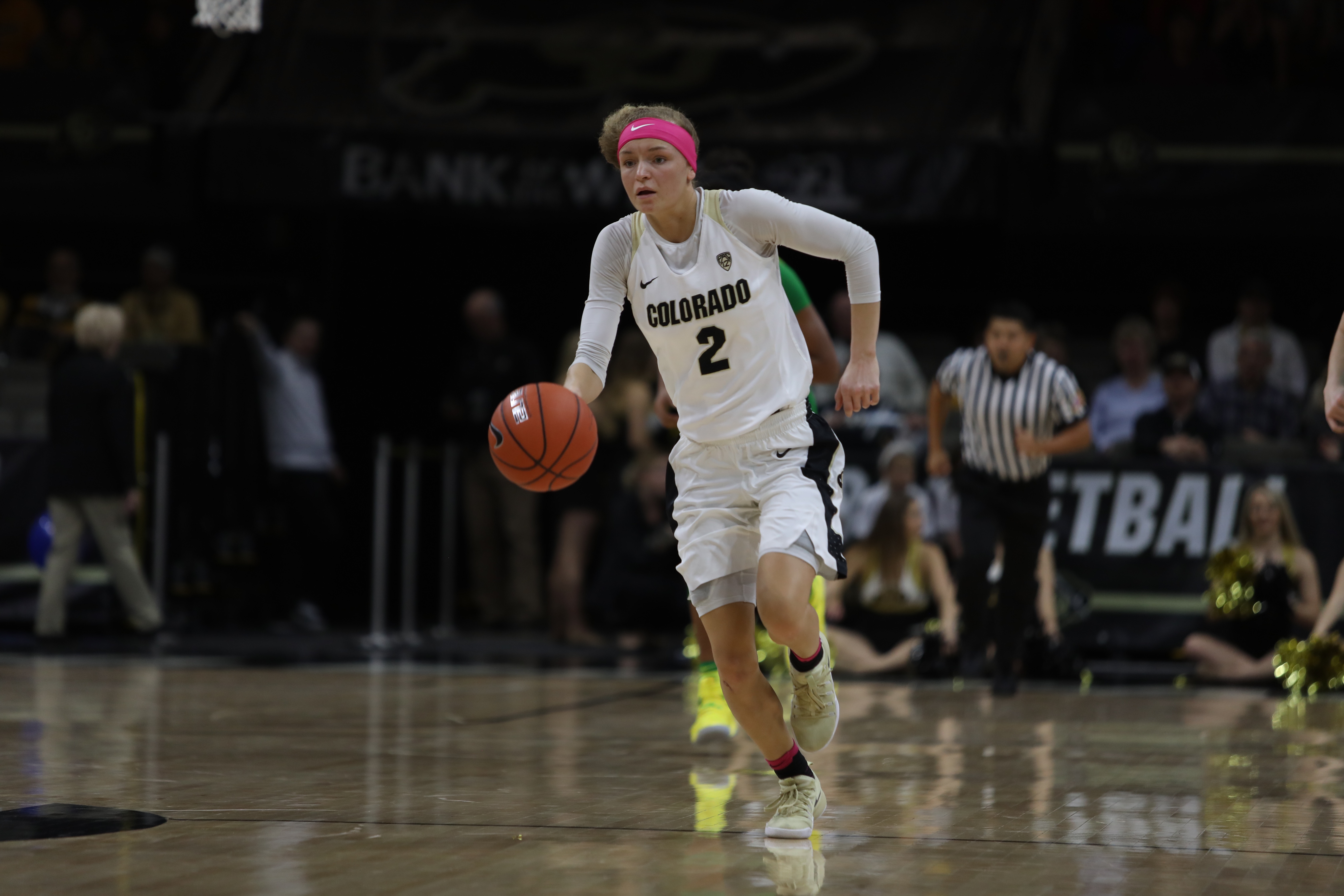 Smith notches 1,000 career points and leads Colorado past Oregon 76-66