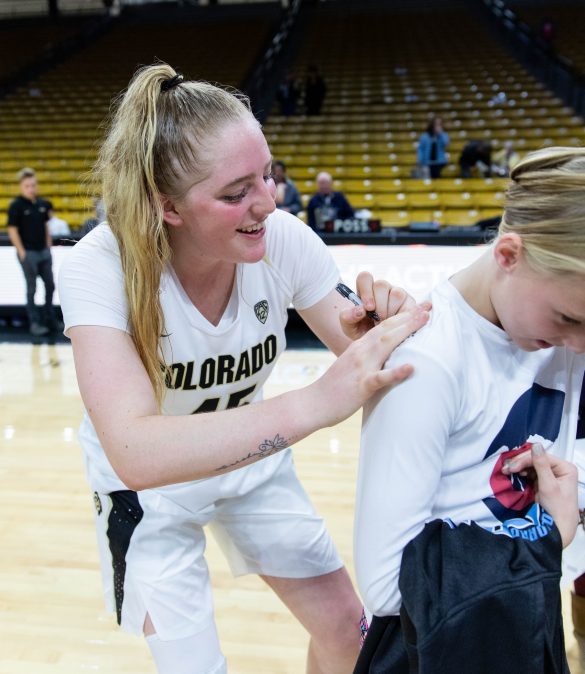 Colorado women’s basketball moves to 2-0 after beating Wisconsin
