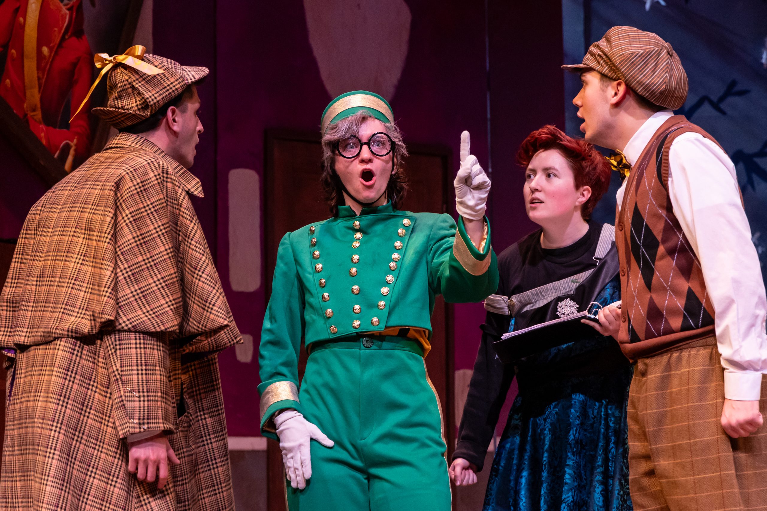 “Ang Dulang Nagkamali” “Ang Dulang Nagkamali”