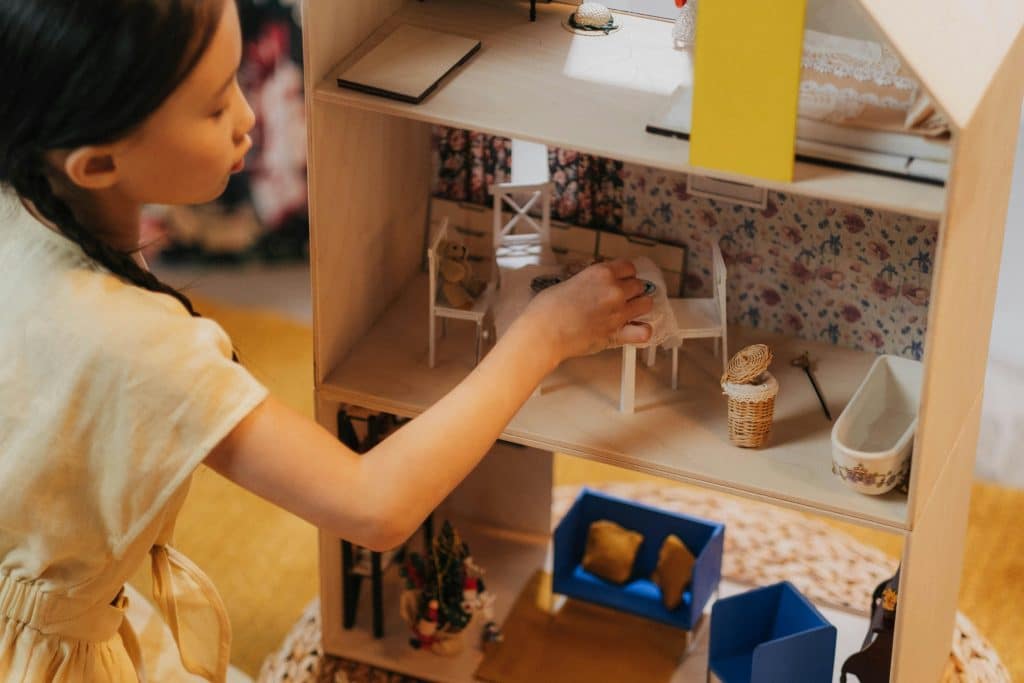Fun Benefits of a Kids' Cubby House for Play and Learning