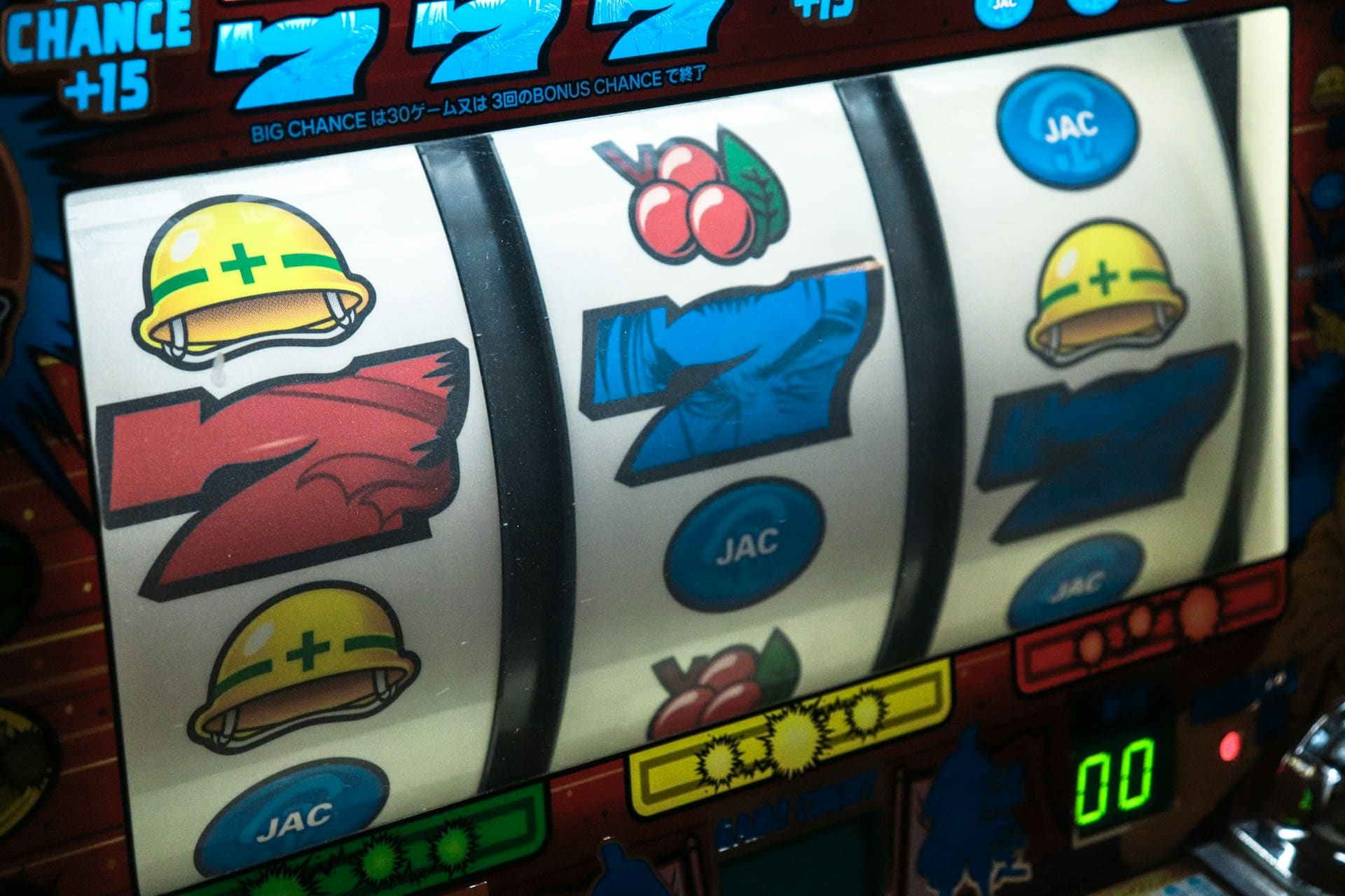 How Do Progressive Jackpot Slots Differ From Regular Ones?