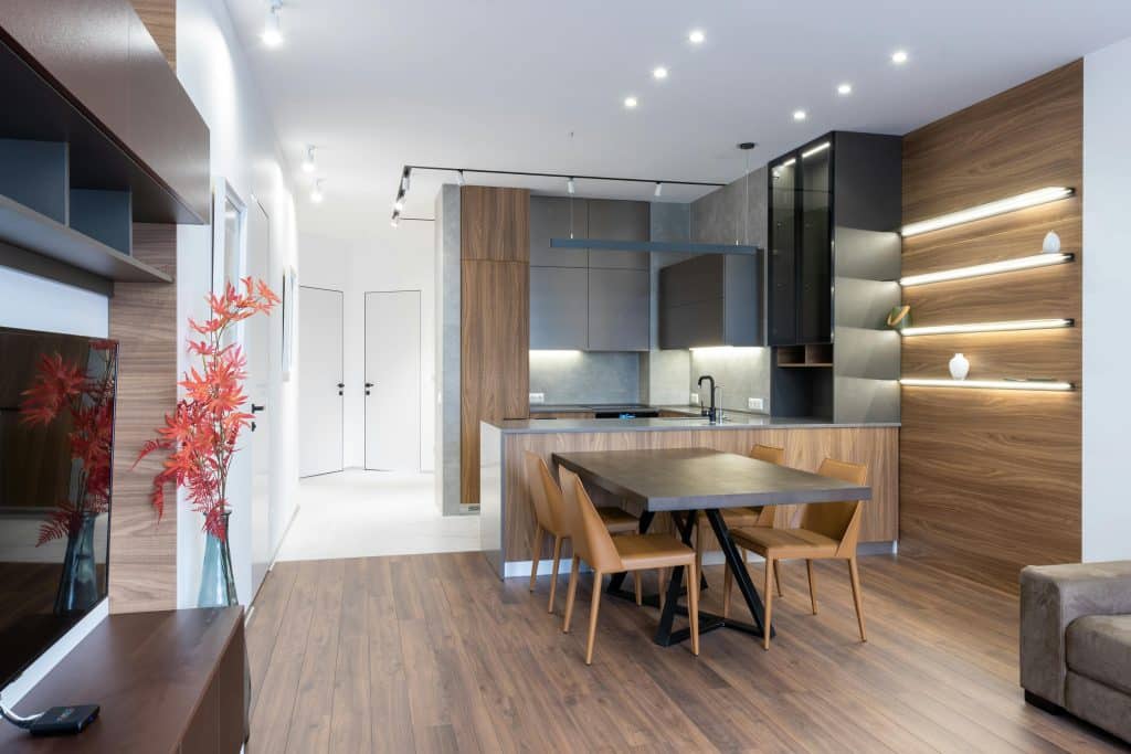 Integrating Tables and Sinks for Efficiency