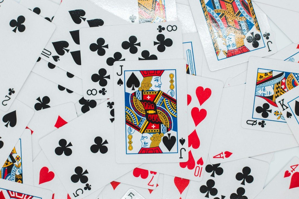 7 Ways Solitaire Can Fit Into Your Daily Routine (and Boost Your Focus)