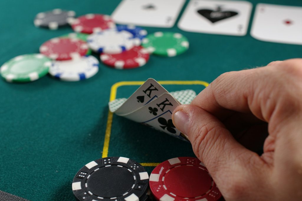 Common Online Poker Mistakes (and How to Avoid Them)