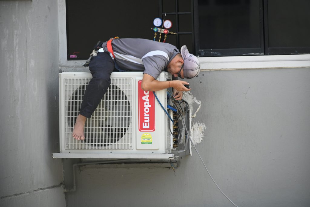 Mistakes Homeowners Make With HVAC Maintenance