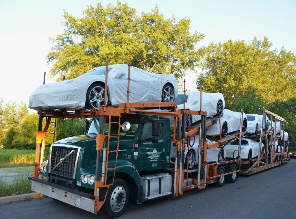 What to Know Before Booking Statewide Car Shipping Services