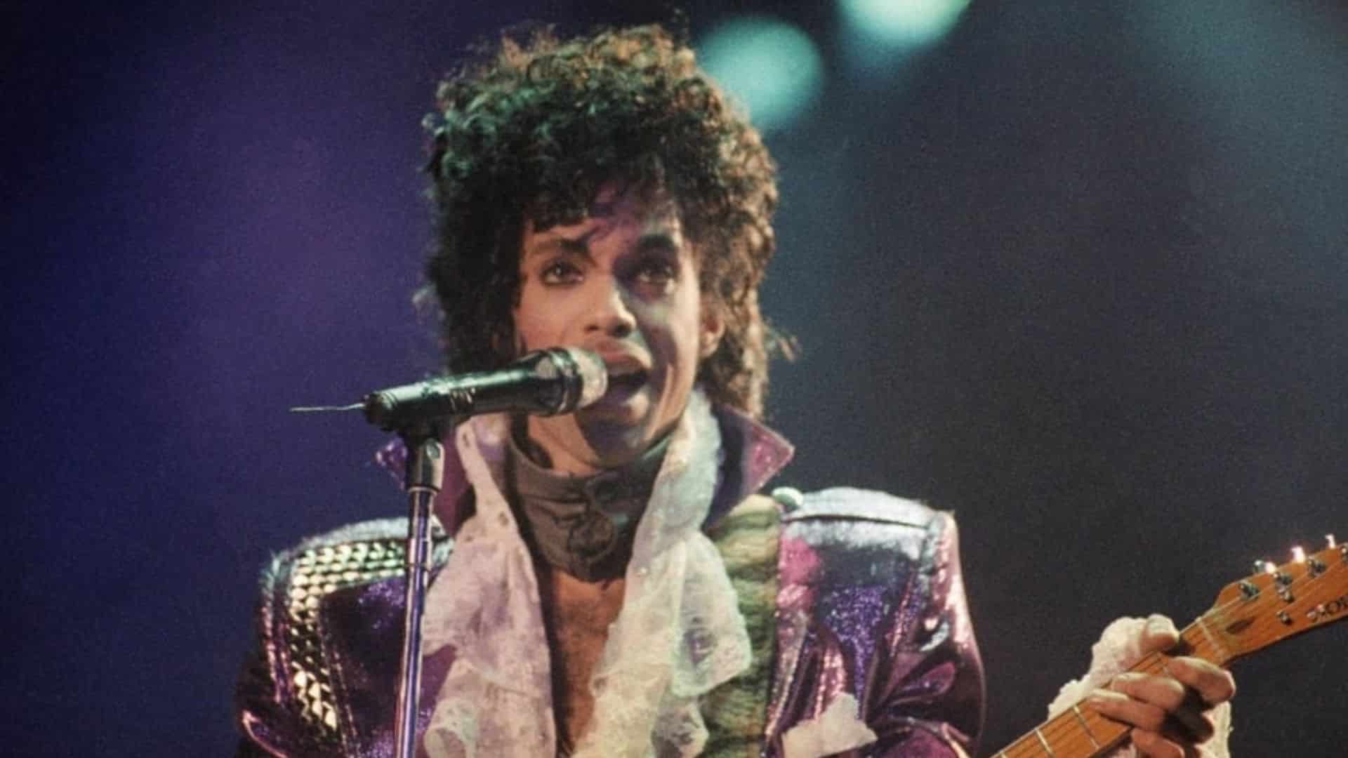 prince nelson on the stage