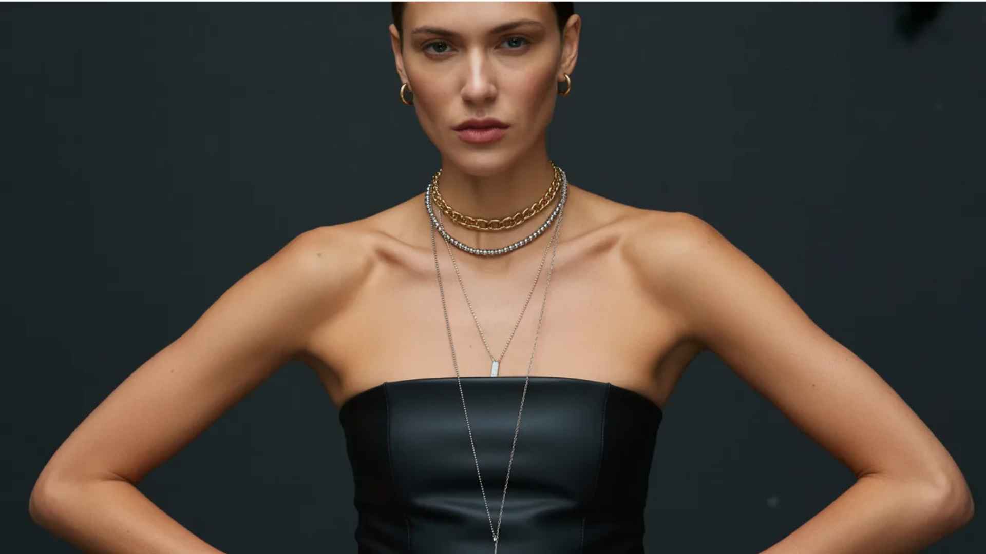 Off-Shoulder Strapless