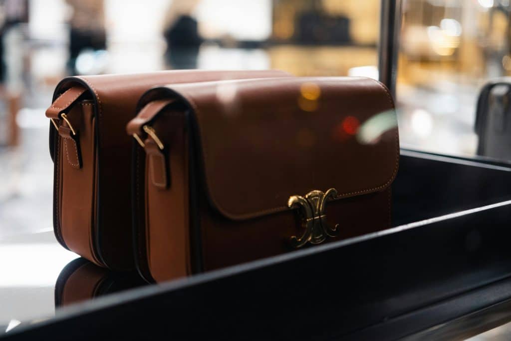 Top Online Stores for Vintage Luxury Handbags