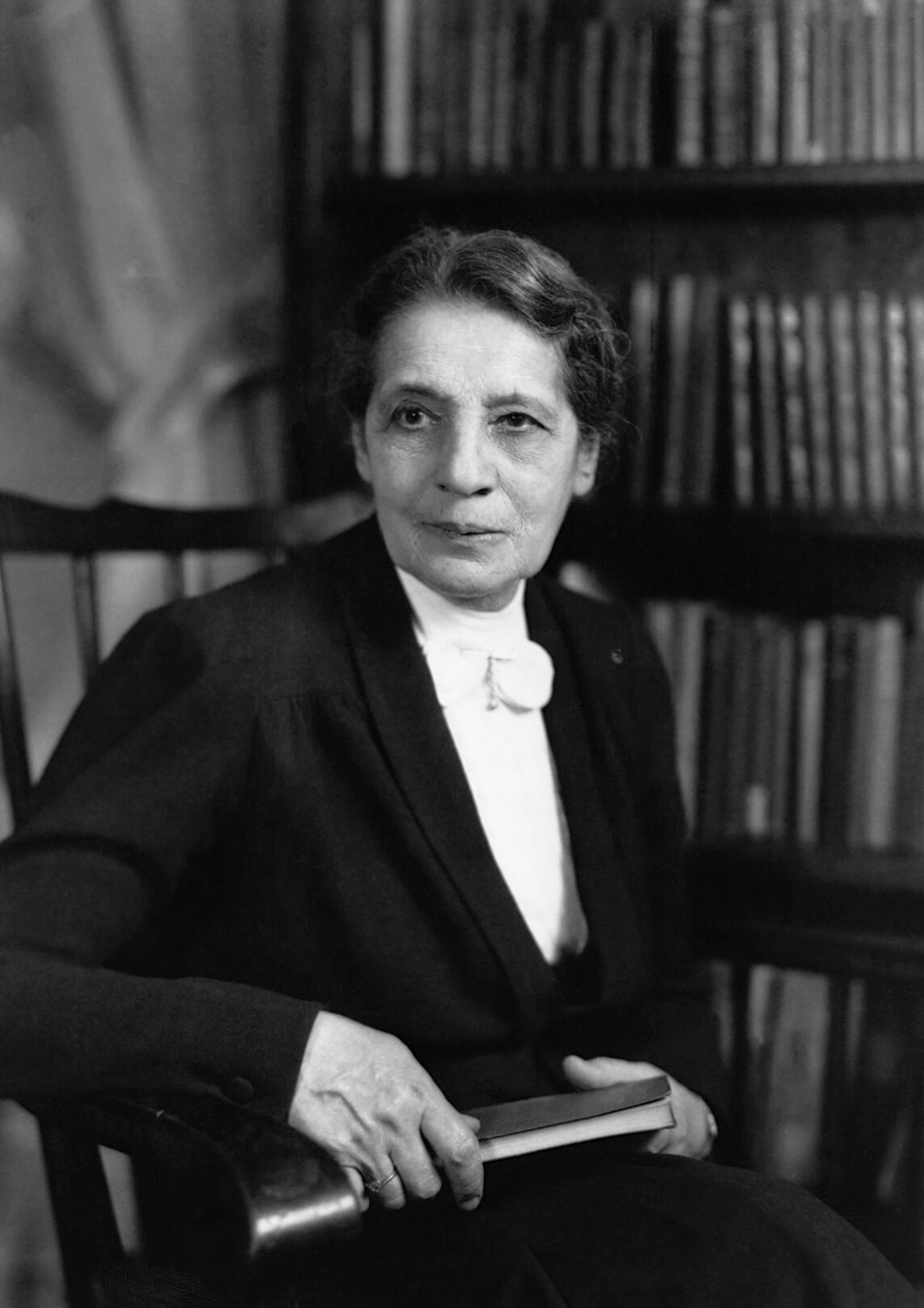 Black and white portrait photograph of Lise Meitner, Austrian-born physicist who contributed to the understanding of nuclear fission (1)