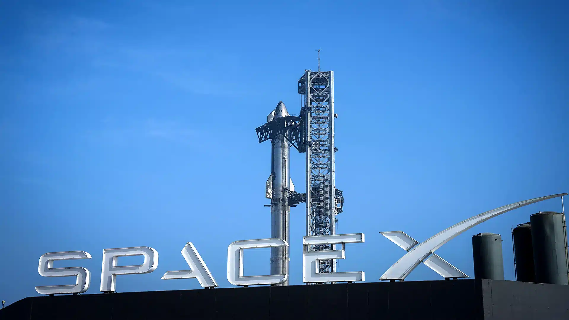 spaceX