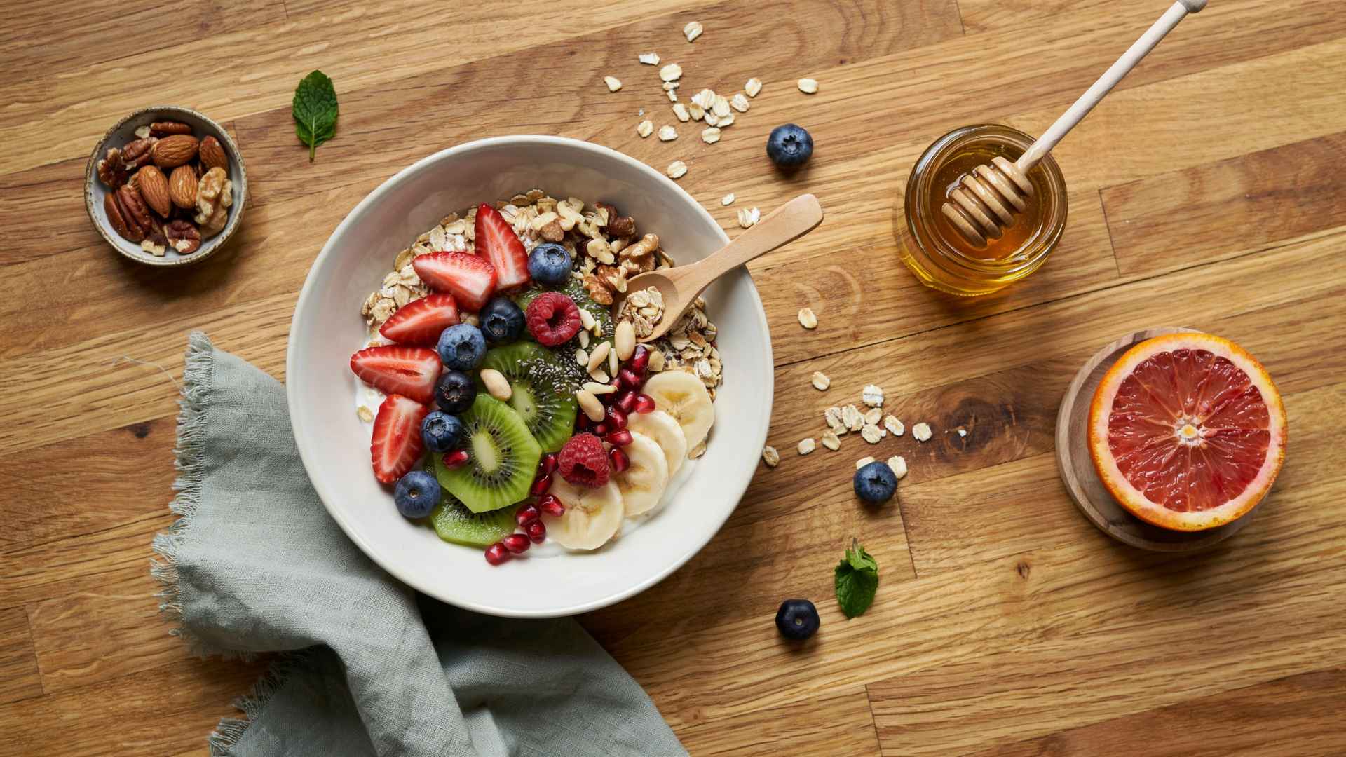 Nutritious breakfast bowl with fruits and oats