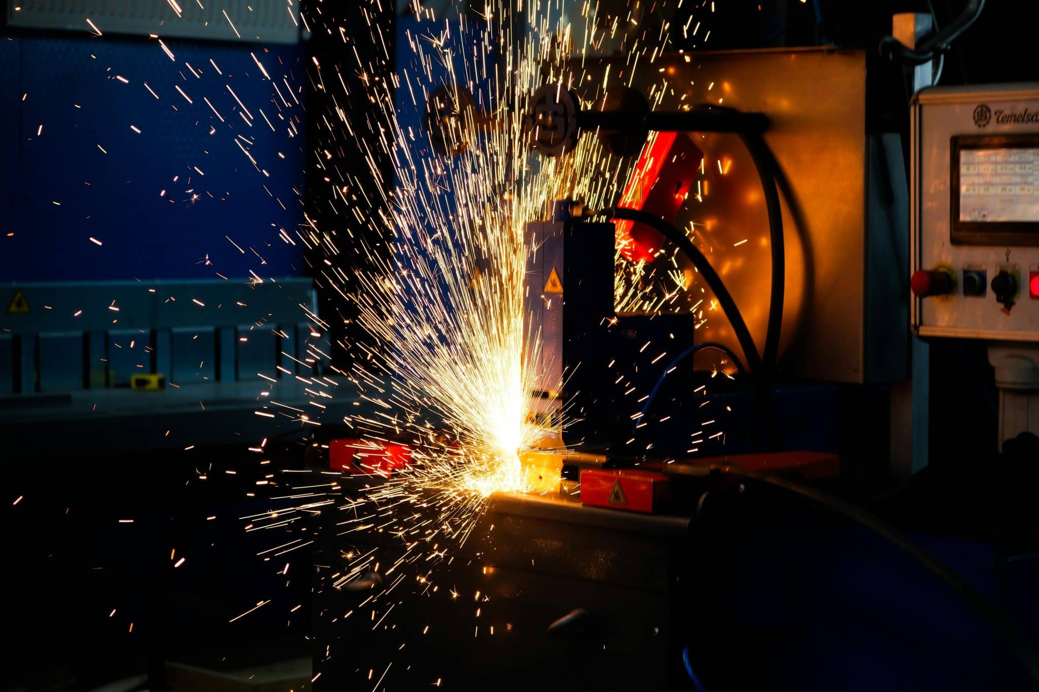 Comparing Basic and Automated Laser Welding Systems