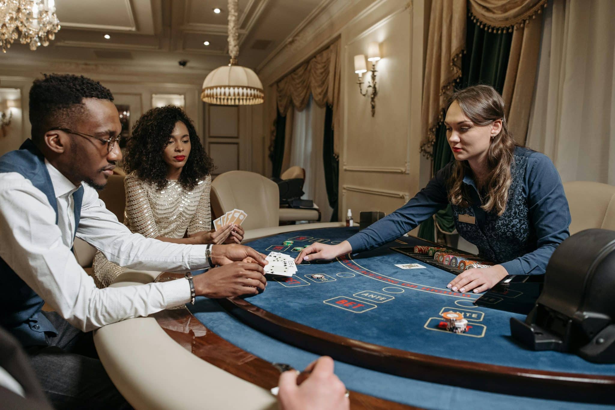 Item #1: High-End Casino Decor for A Celebrity Look