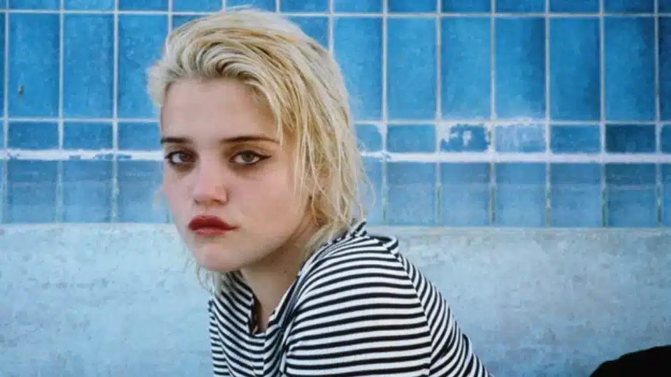 Sky Ferreira's hair styled in loose, undone waves for a photoshoot