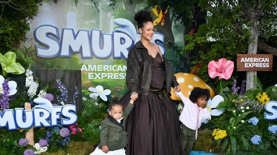 Rihanna attended the Los Angeles premiere of Paramount Pictures' Smurfs movie with her young sons, RZA and Riot.