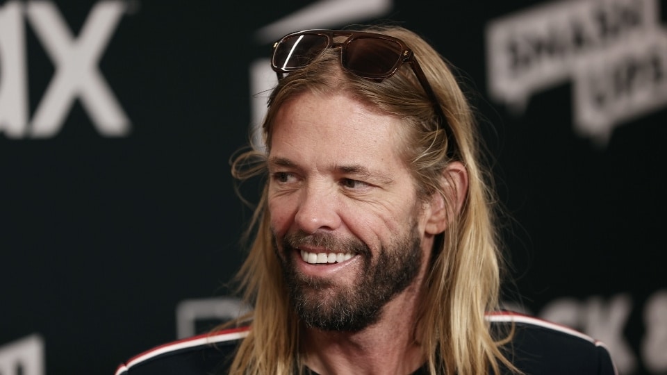 Taylor Hawkings posing happily at an interview