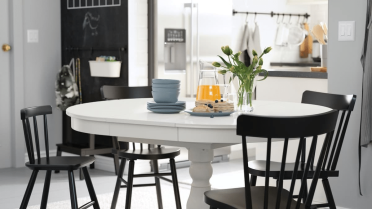 Extendable Dining Table