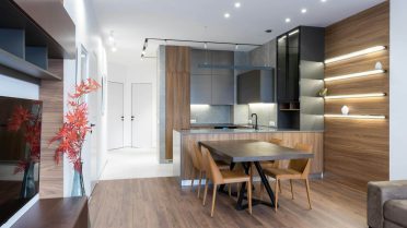 Integrating Tables and Sinks for Efficiency