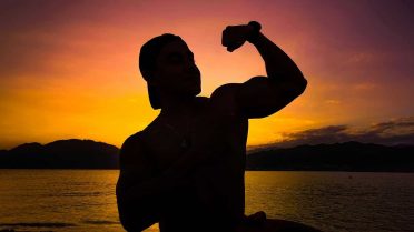 How to Build Muscle Without Stress: Relaxation-Focused Gym Tips