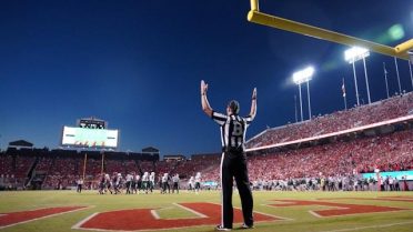 College Football Lines Preview: Key Odds for Upcoming Matchups