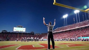 College Football Lines Preview: Key Odds for Upcoming Matchups